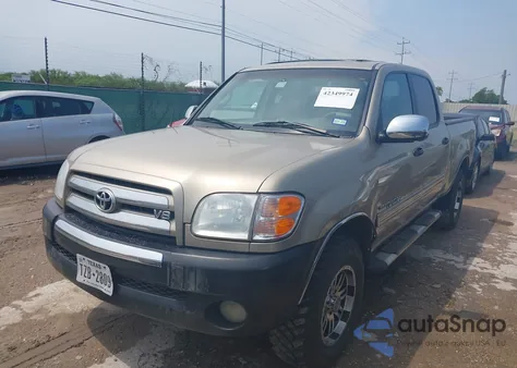 2004 Toyota Tundra Sr5 V8 z USA, uszkodzony, nr VIN 5TBET34154S445685